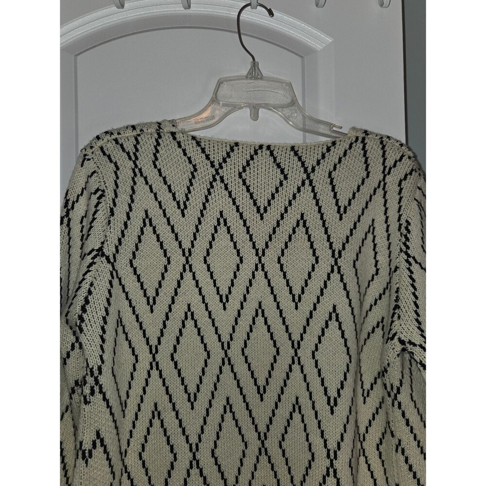 Oliver Cream Diamond Pattern Long Open Front Cardigan Sweater - Picture 12 of 12